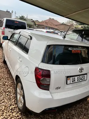 Toyota IST 2011 White