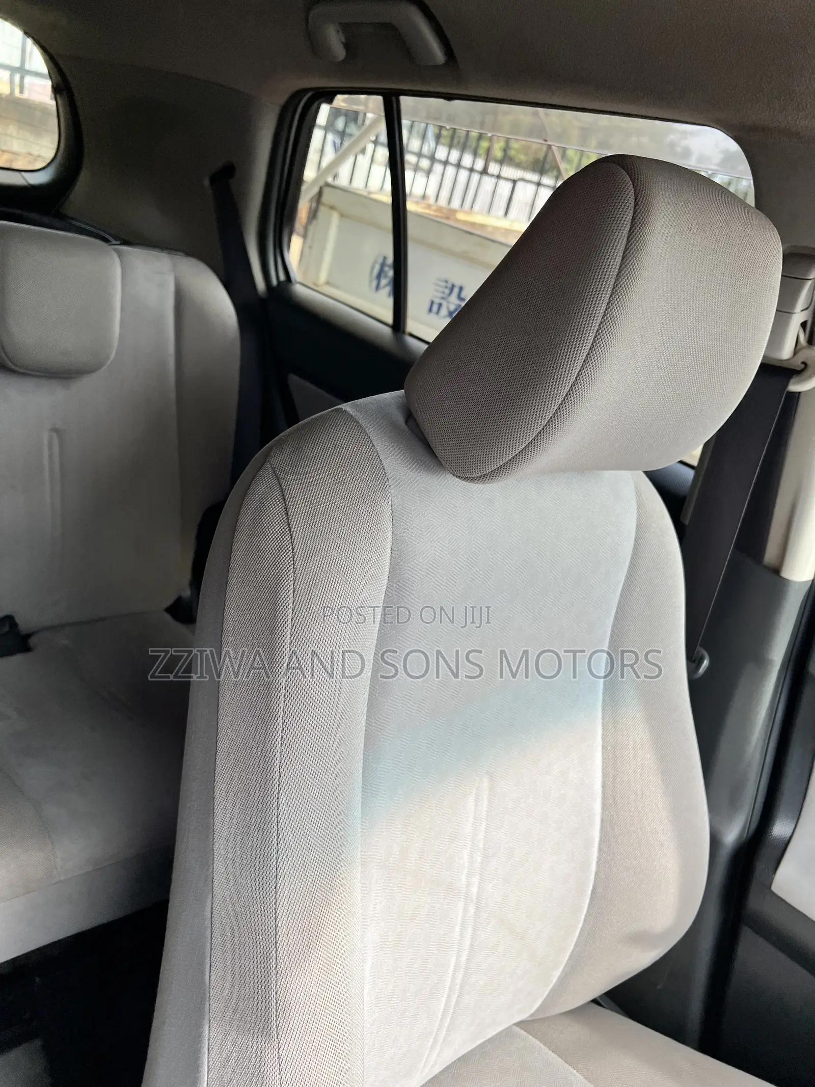 Toyota IST 2011 White