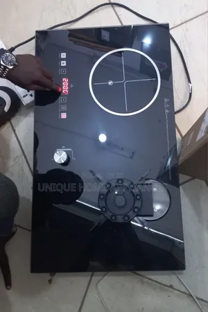 Nicole Cooker
