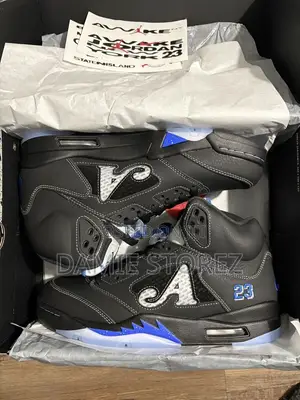 Jordan 5 Sneakers