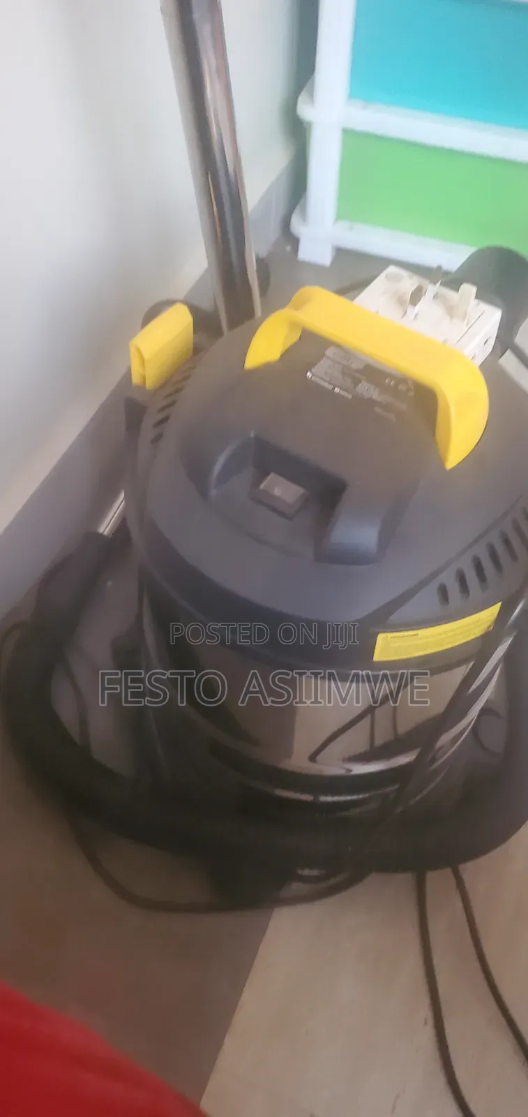 Vacuum Cleaner