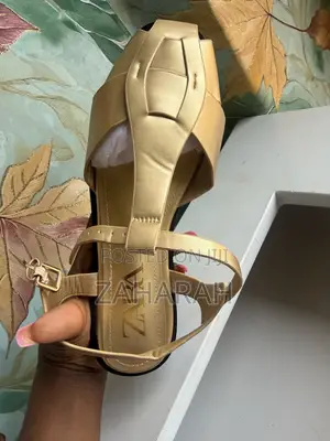 Sandal Shoes