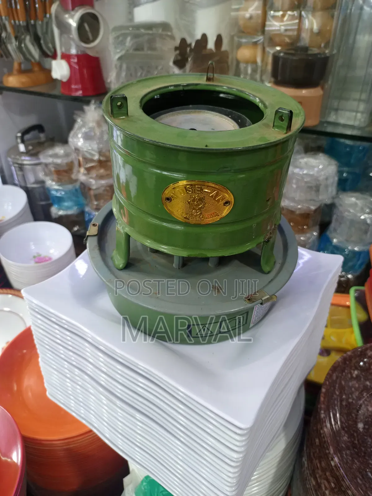 Portable Green Metal Kerosene Wick Stove