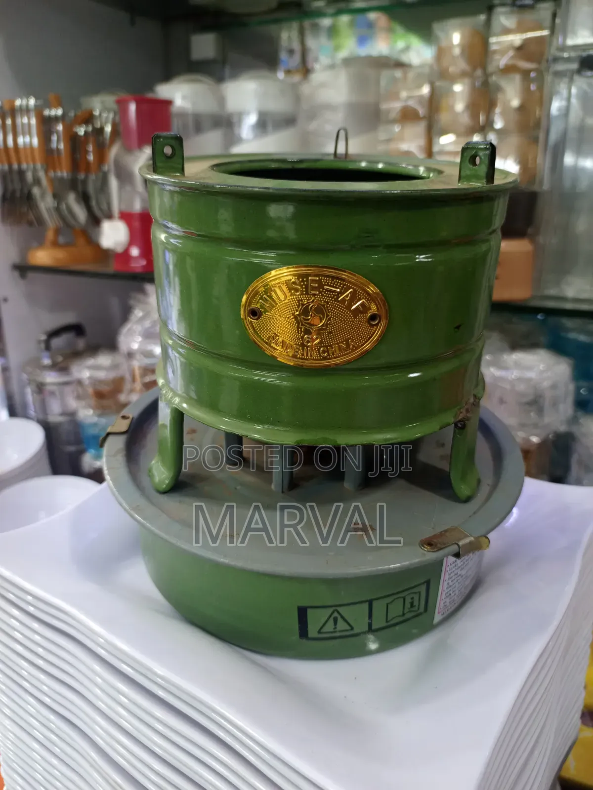 Portable Green Metal Kerosene Wick Stove