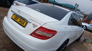Mercedes-Benz C200 2015 White