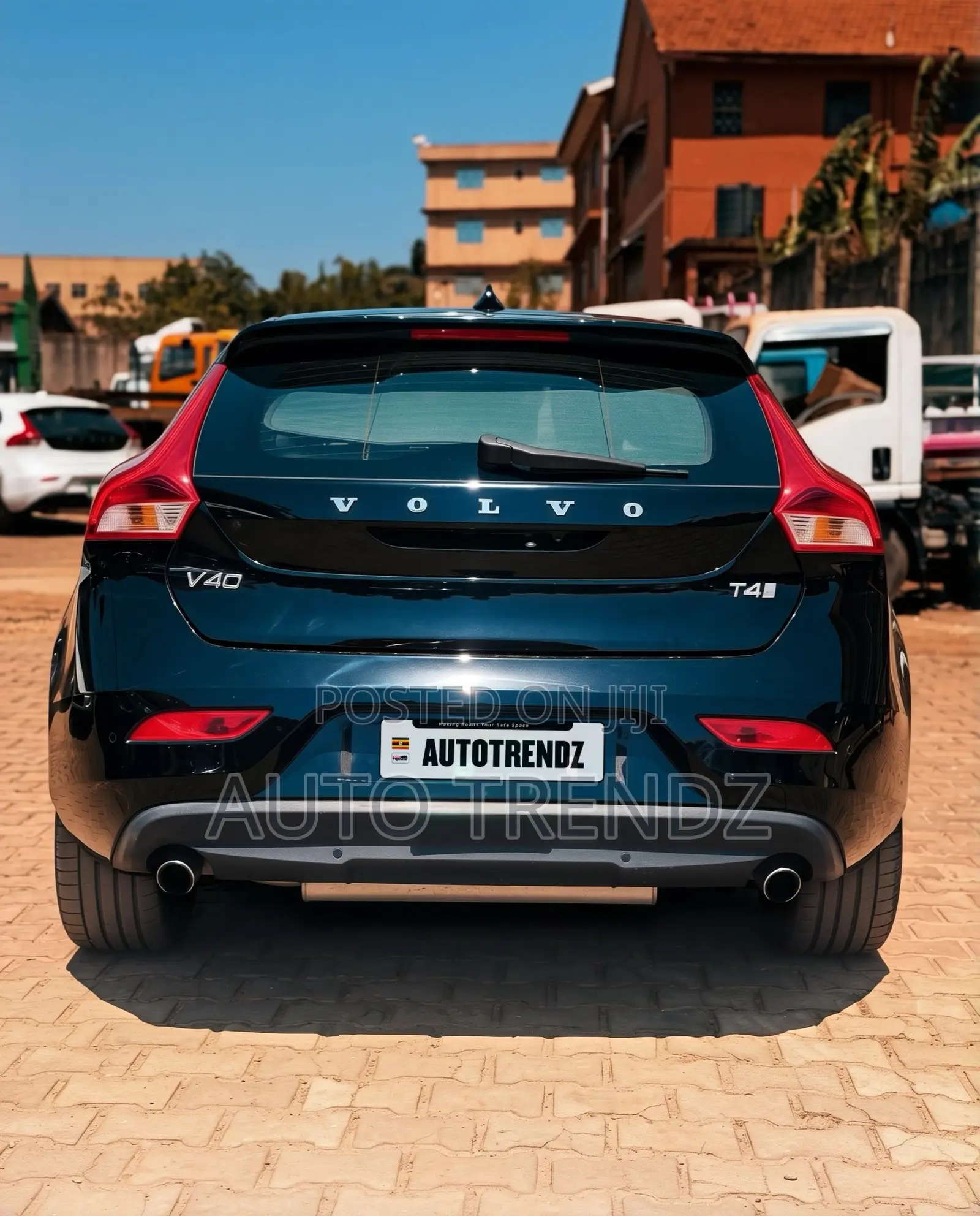 Volvo V40 2017 Black