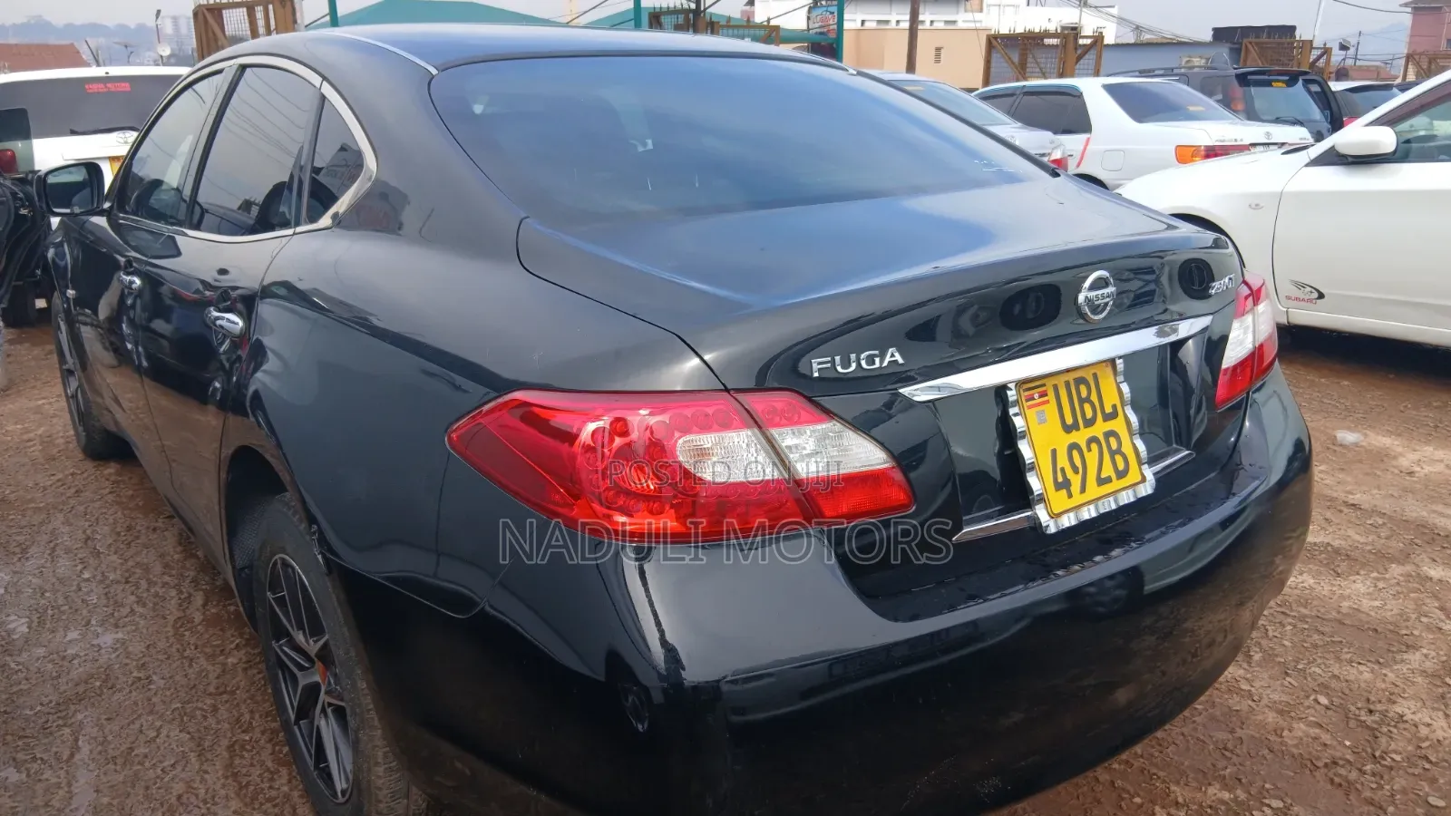 Nissan Fuga 2016 Black