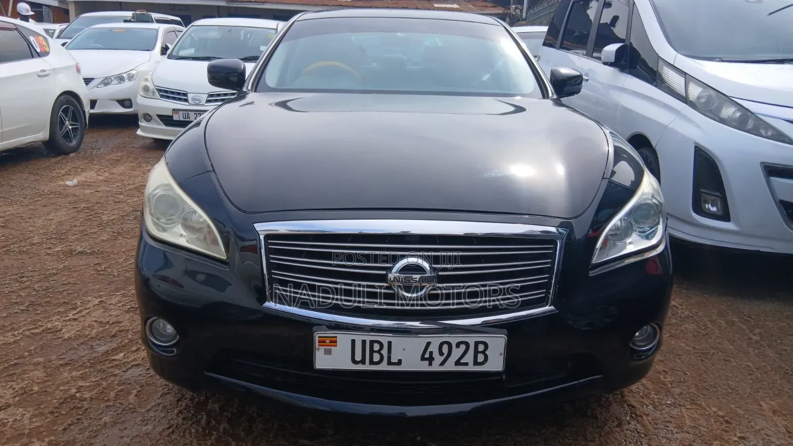 Nissan Fuga 2016 Black