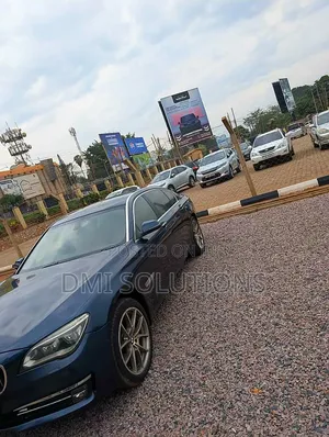 BMW 740 2014 Green