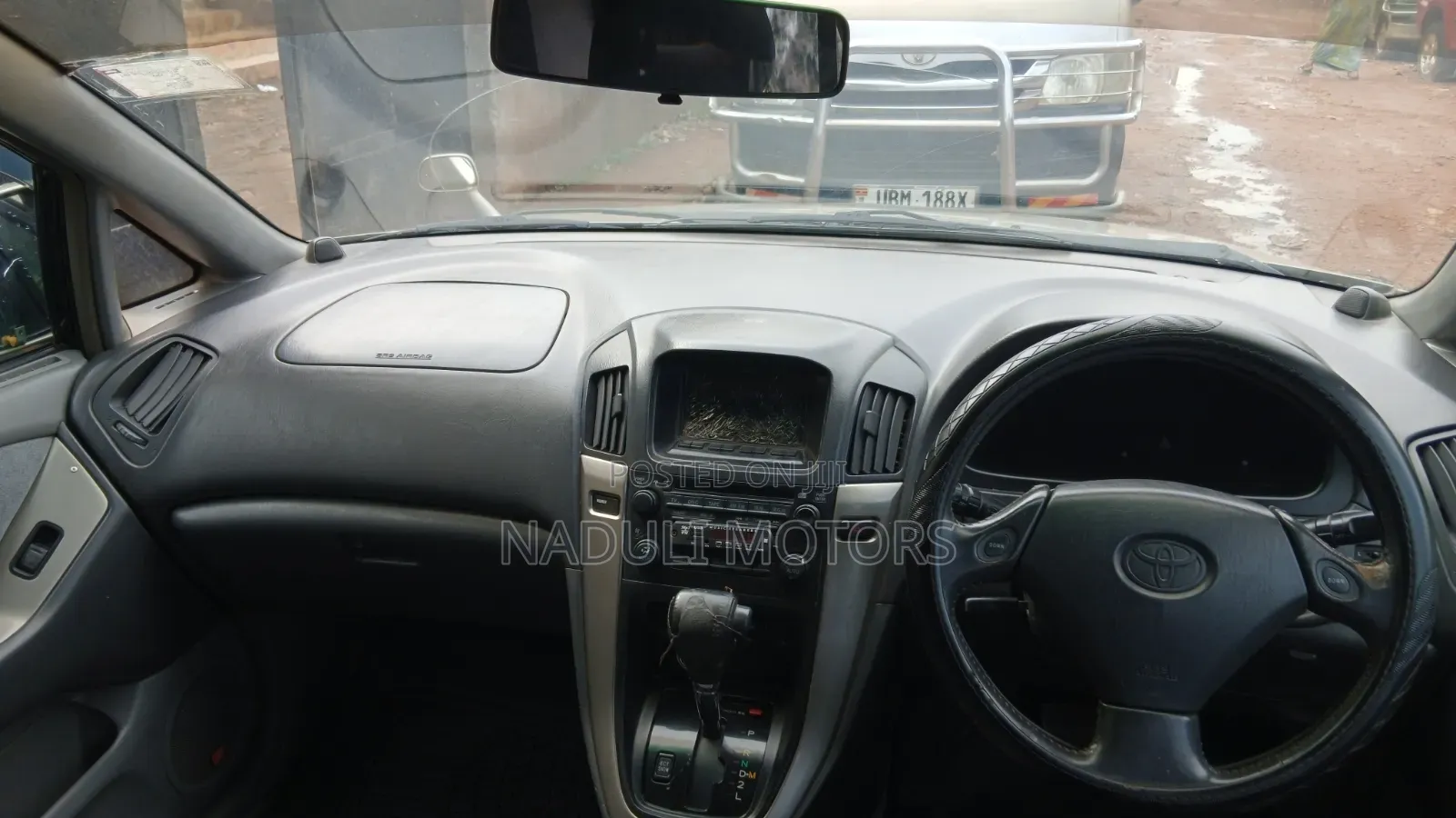 Toyota Harrier 2002 Gold