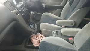 Toyota Harrier 2002 Gold