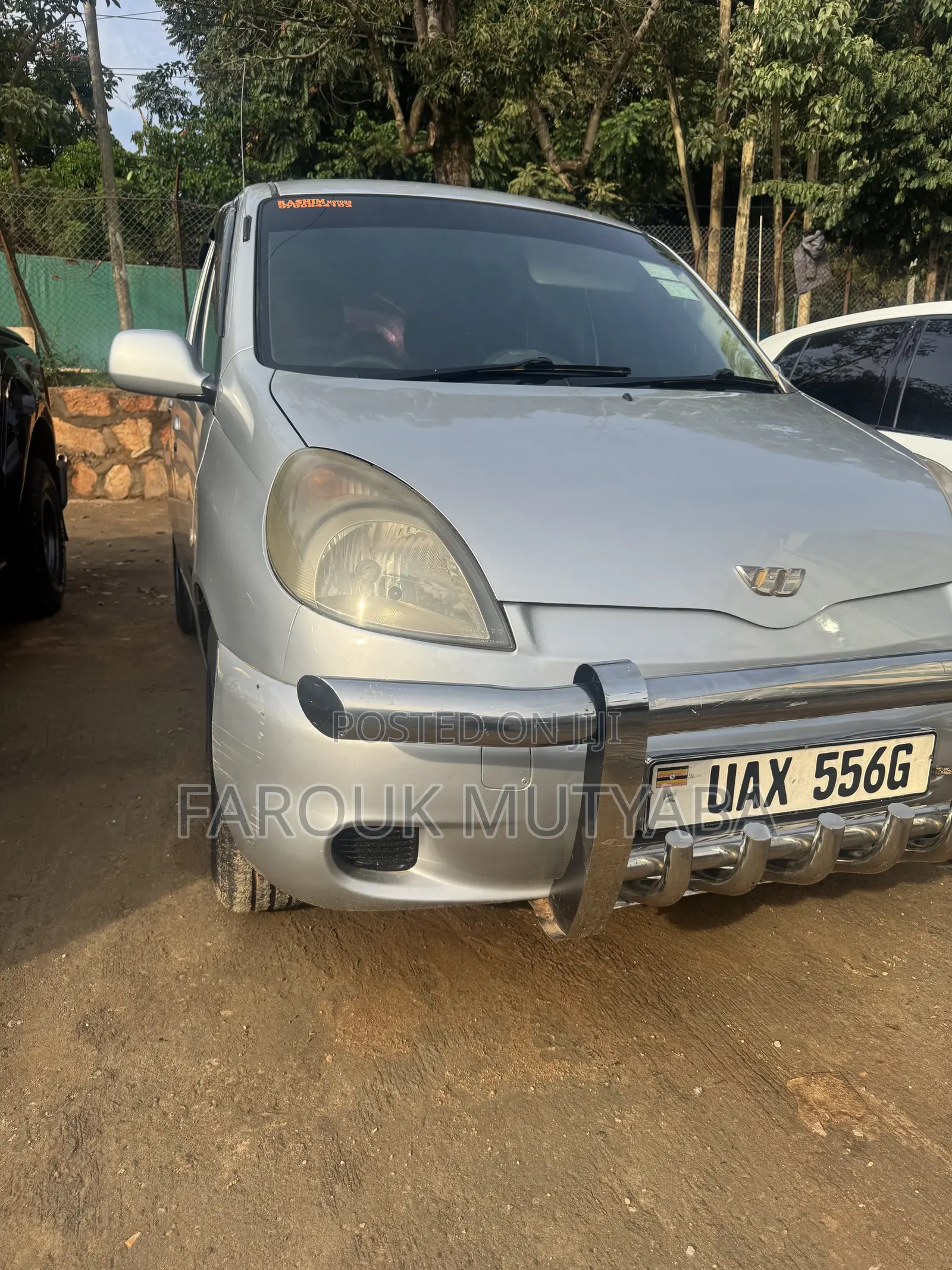 Toyota Fun Cargo 2001 Silver