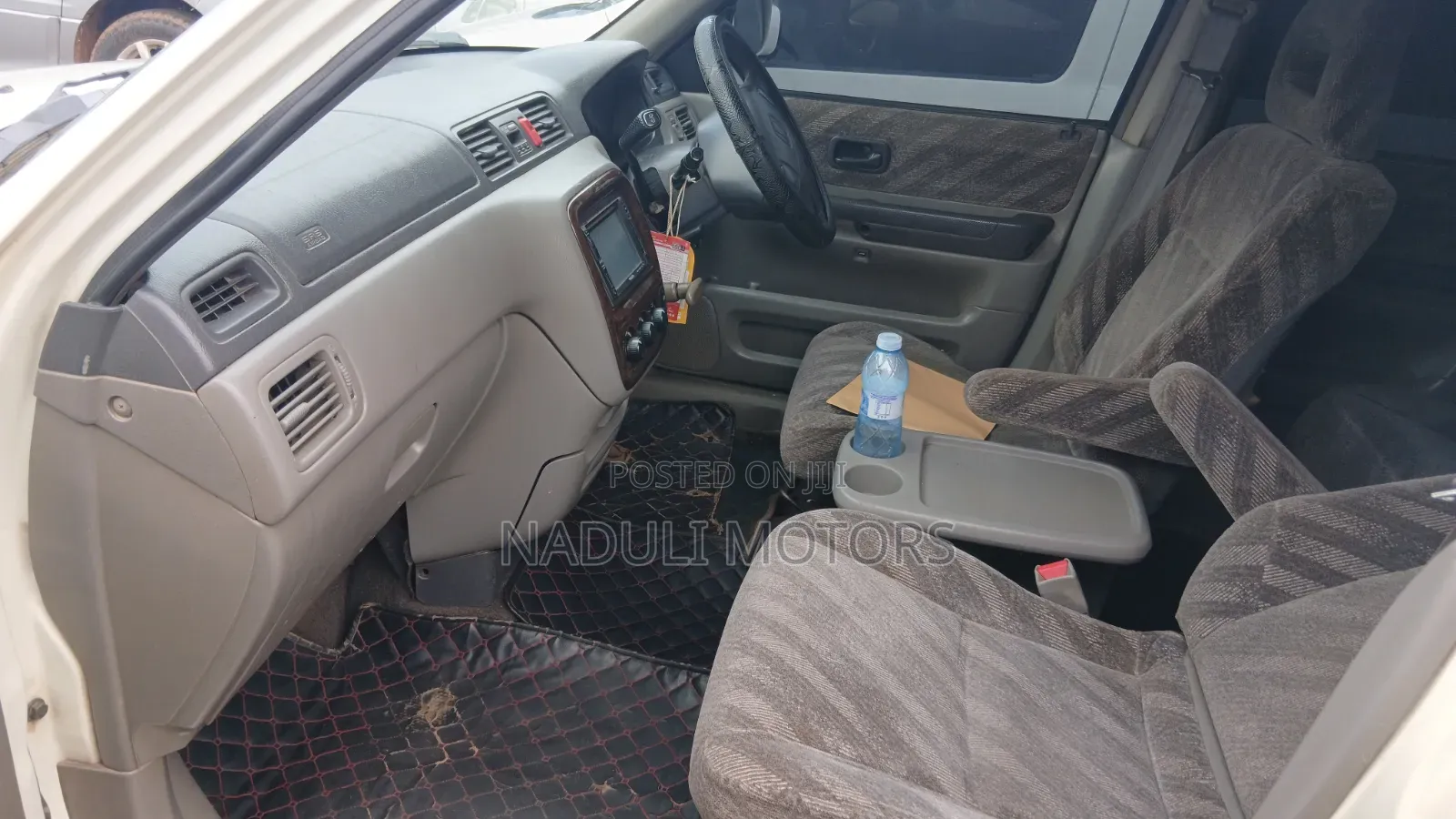 Honda CR-V 2004 White