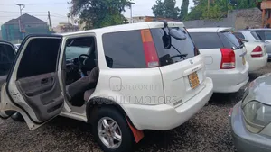 Honda CR-V 2004 White