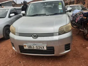 Toyota Corolla Rumion 2010 Silver