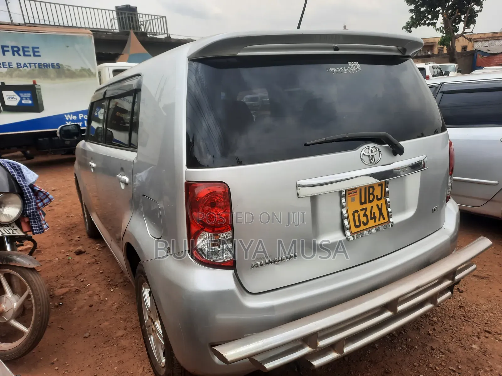 Toyota Corolla Rumion 2010 Silver