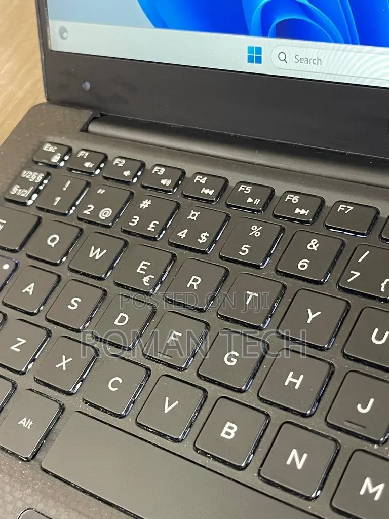 New Laptop Dell XPS 13 9360 16GB Intel Core i7 SSD 512GB