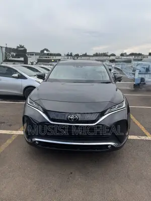 Toyota Harrier 2.0 4WD 2020 Black