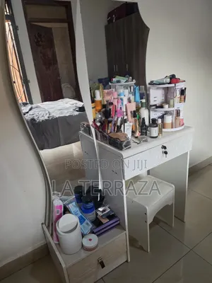 Bed, Dressing, Mattress and Side Tables