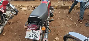 Bajaj Boxer 2023 Red