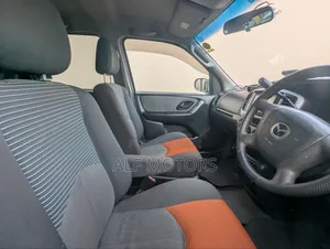 Mazda Tribute 2006 Silver