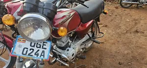 Bajaj Boxer 2025 Red