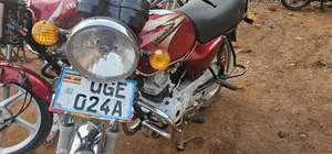 Bajaj Boxer 2025 Red