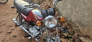 Bajaj Boxer 2025 Red