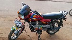 Bajaj Boxer 125 2020 Red