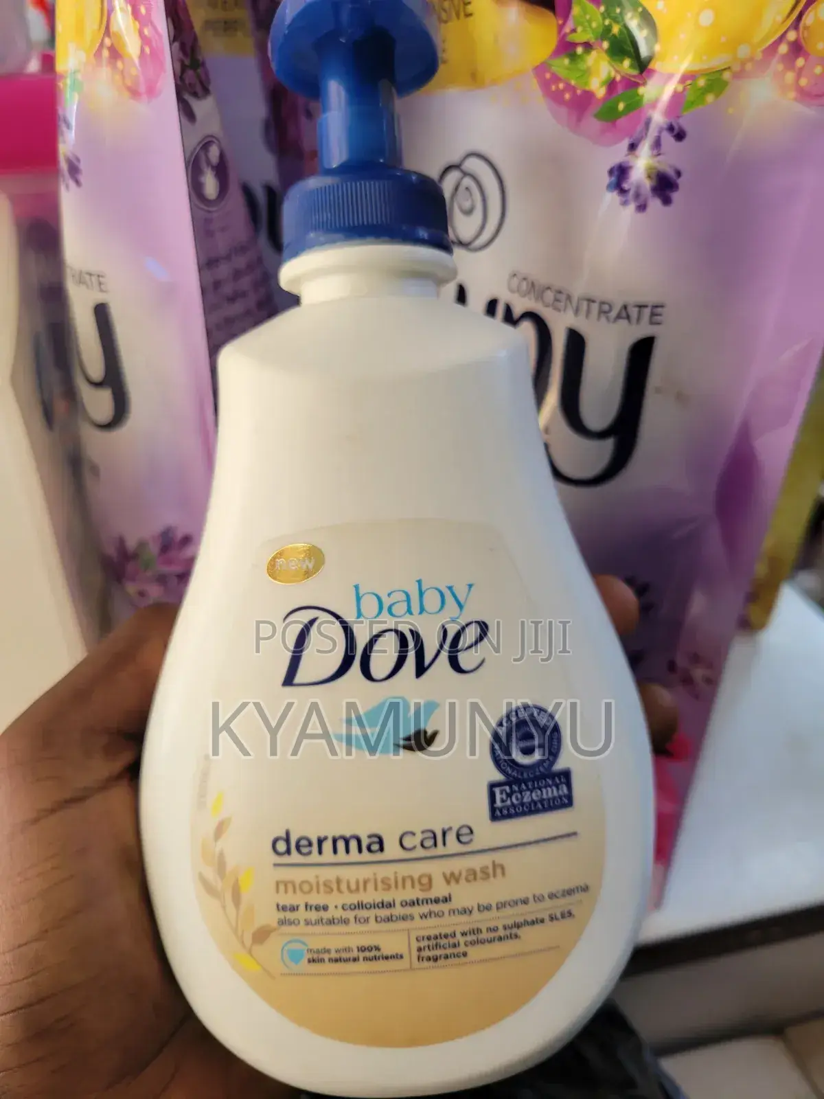 Baby Dove Derma Care Moisturizing Wash.