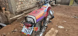 Bajaj Boxer 2025 Red