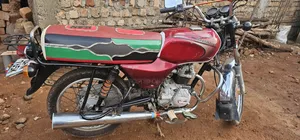 Bajaj Boxer 2023 Red