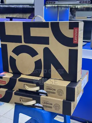 New Laptop Lenovo Legion 5 32GB Intel Core Ultra 9 SSD 1T