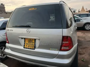 Mercedes-Benz M Class 2006 Silver