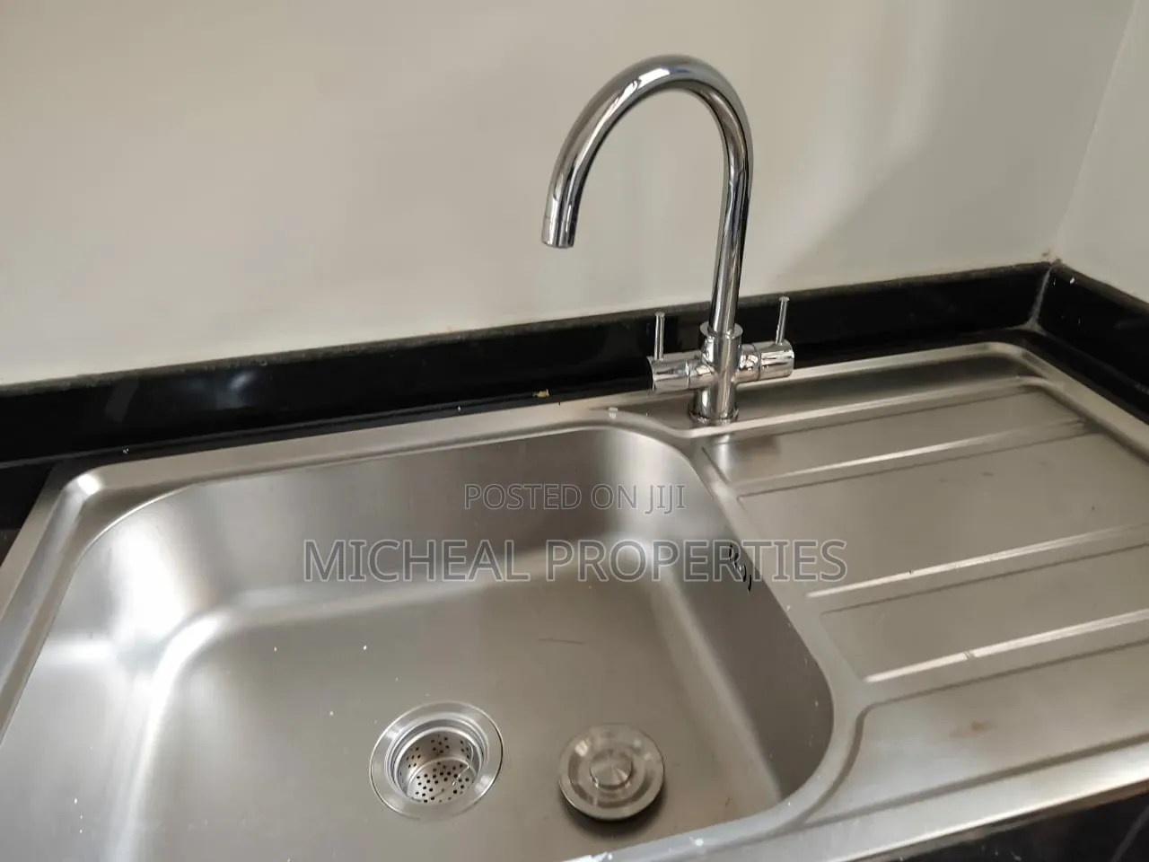3bdrm Duplex in Mpelerwe Kitezi At, Kawempe for rent