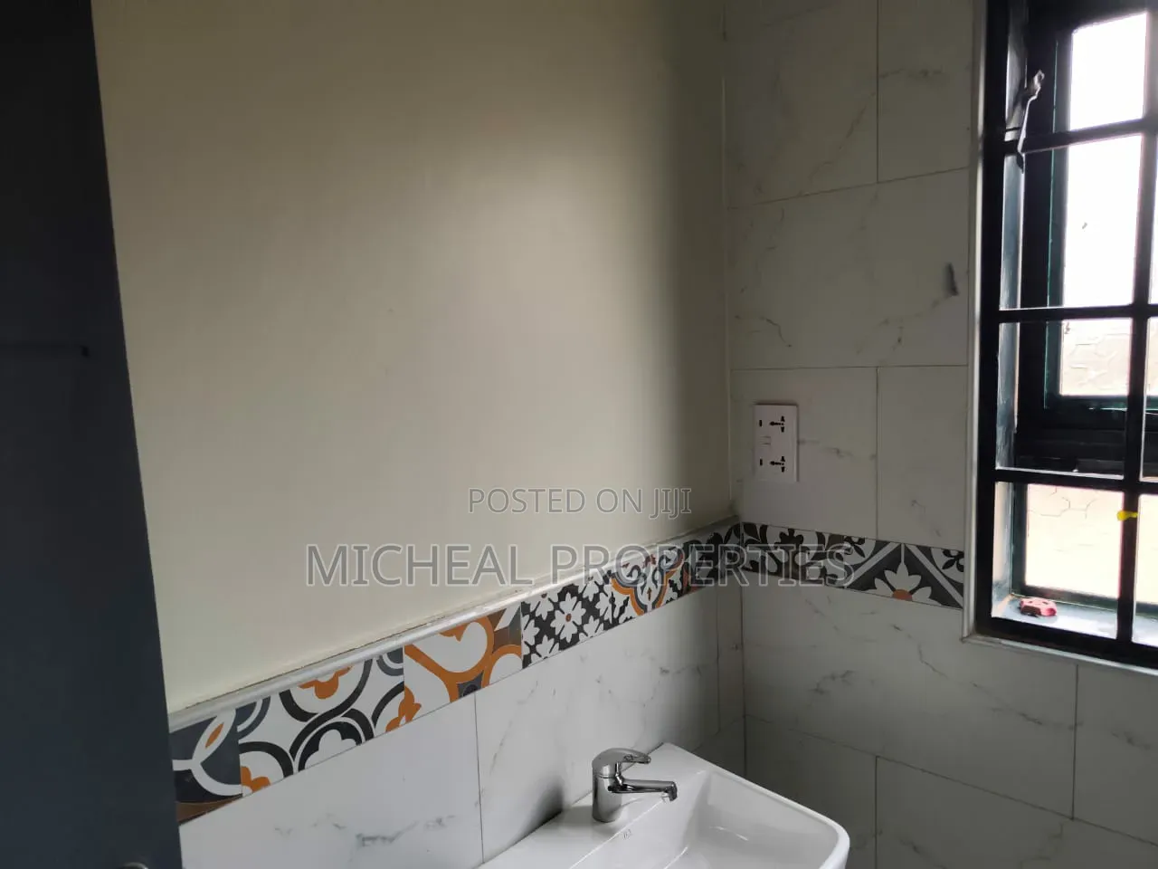 3bdrm Duplex in Mpelerwe Kitezi At, Kawempe for rent