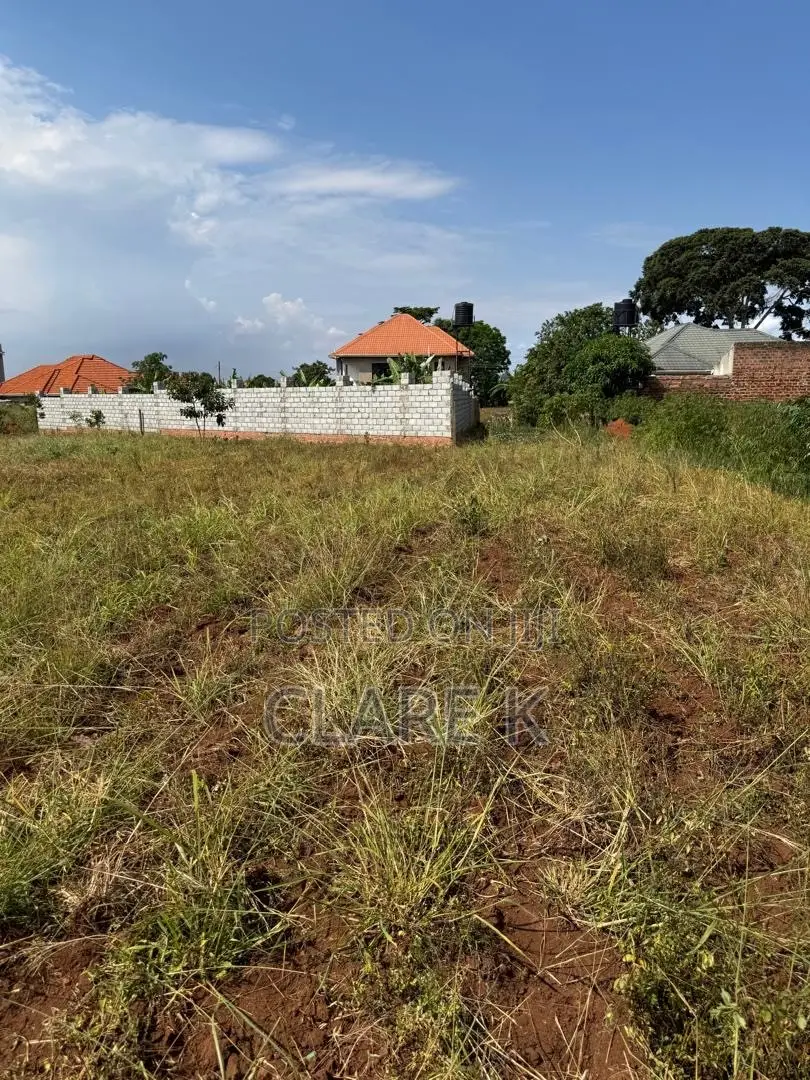 Direct Owner: 24 Decimals in Bwerenga – 155M UGX (No Brokers)