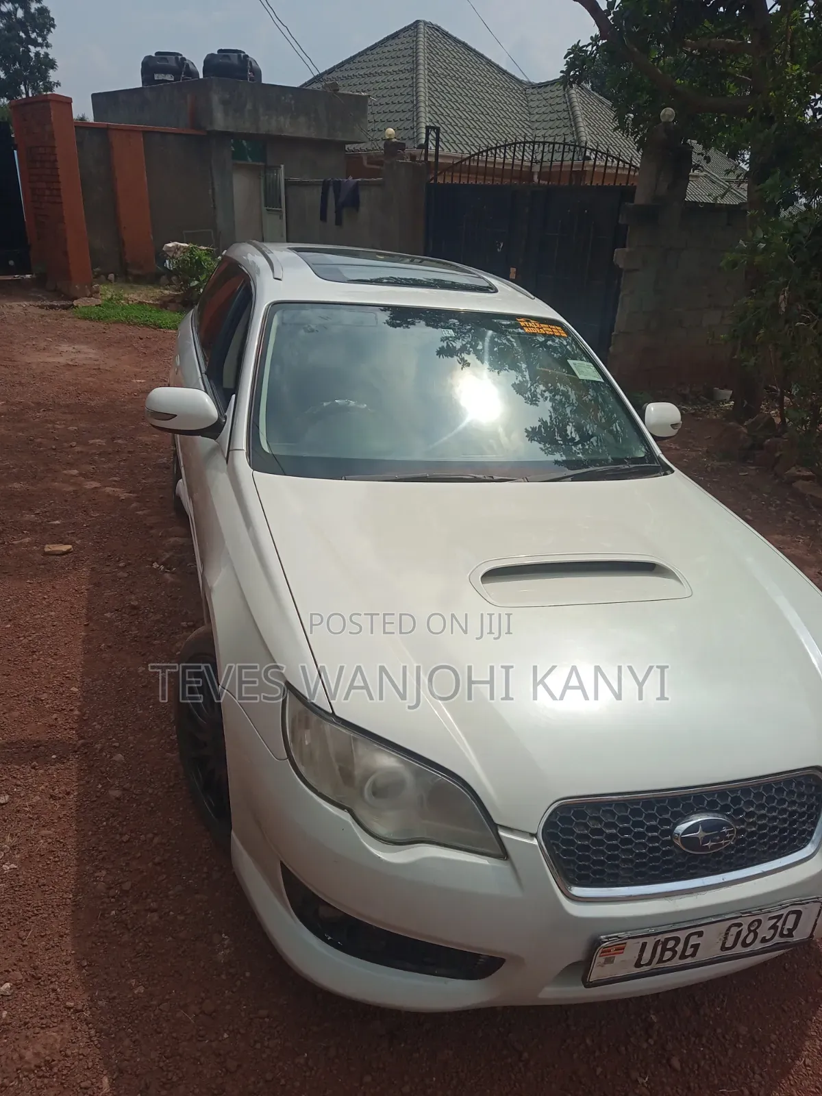 Subaru Legacy 2009 White