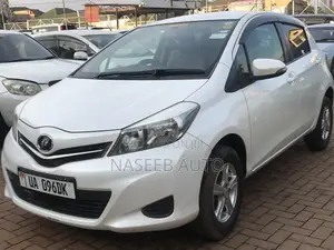 Toyota Vitz 2011 White