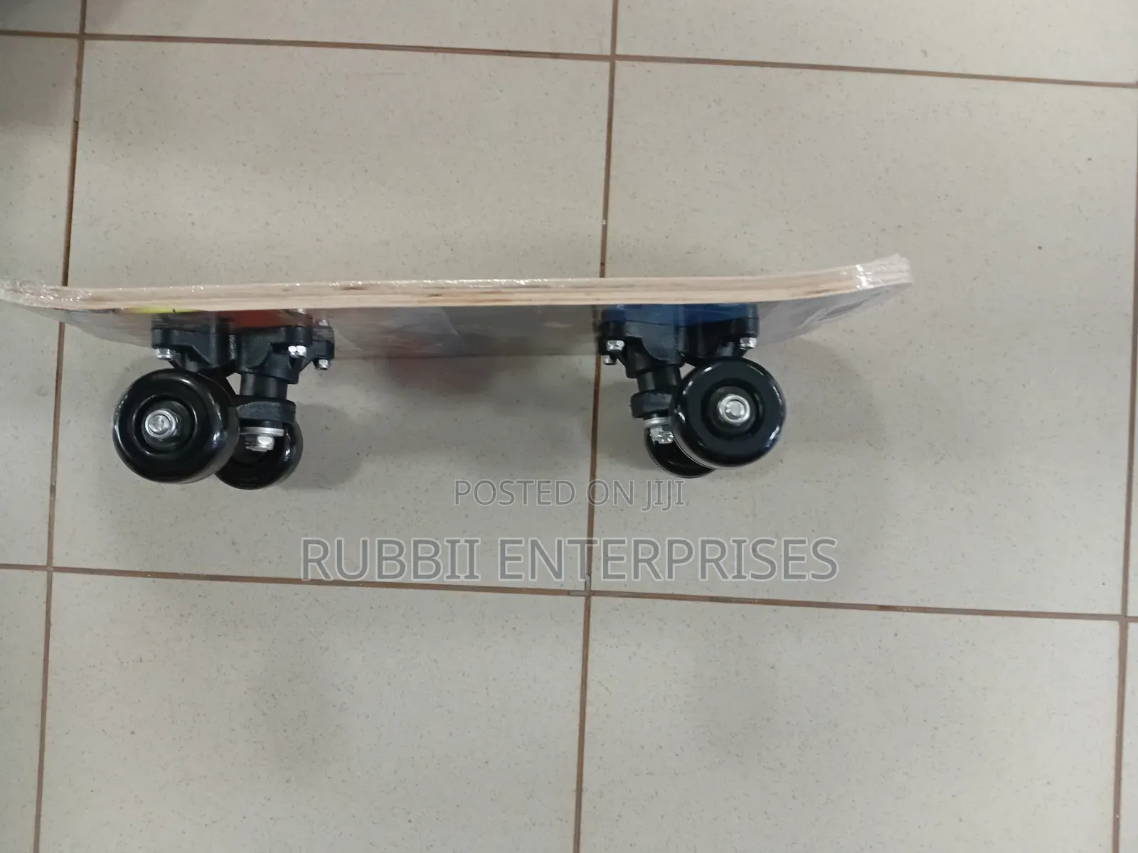 Kids Skateboard ~ Avenger