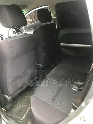 Toyota IST 2008 Silver