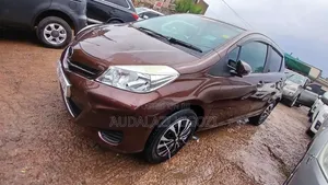 Toyota Vitz 2012 Maroon