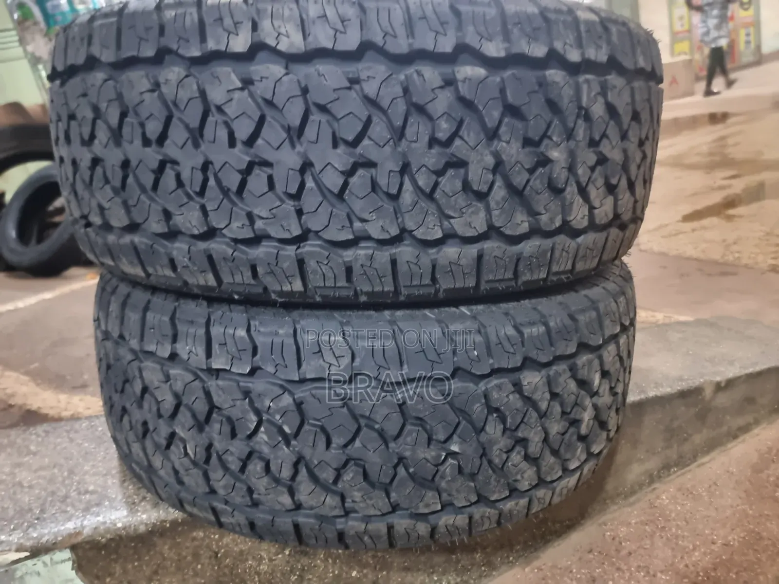 265/55r20 Tyres for Land Cruiser V8 300 Series.