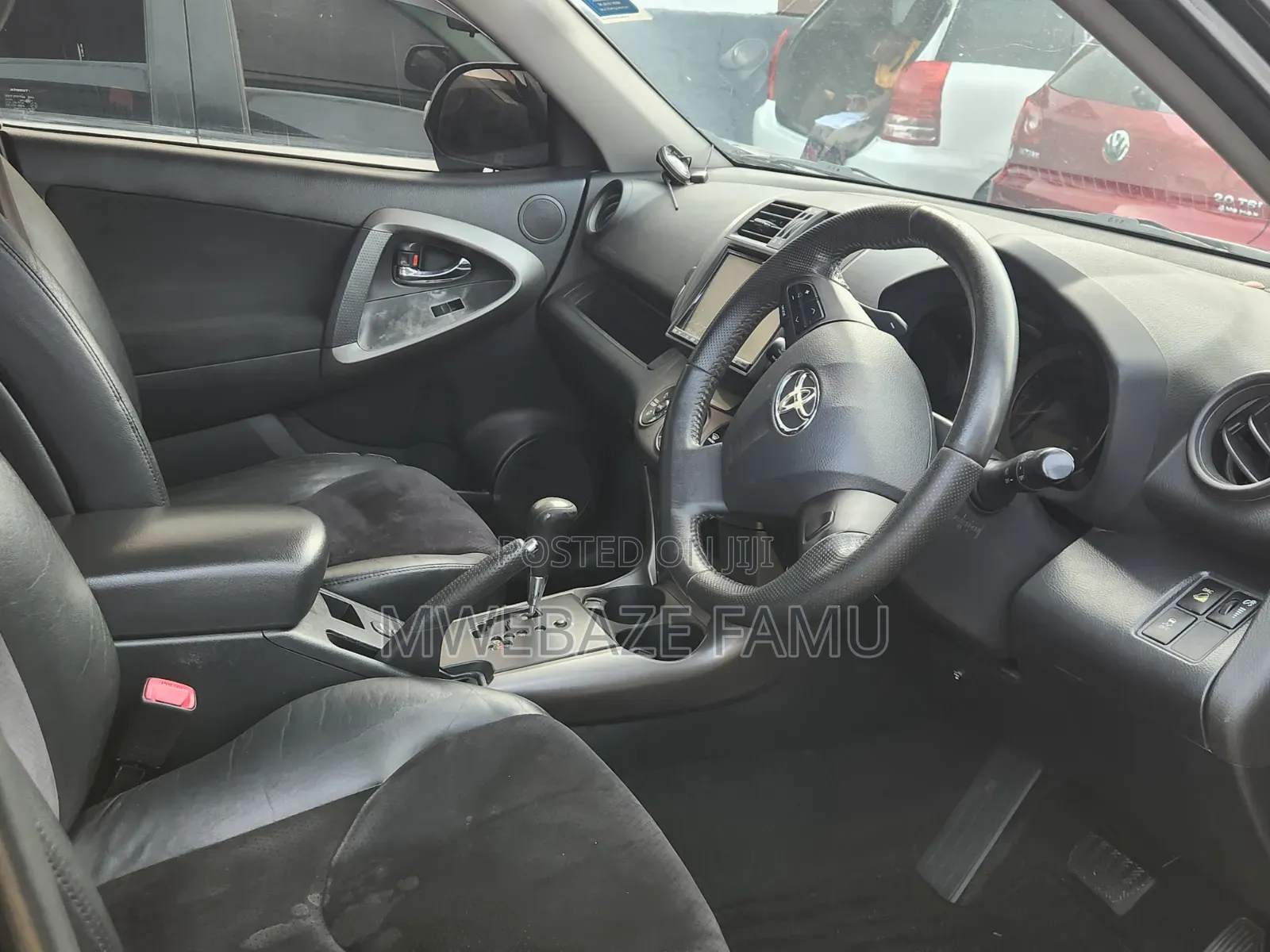 Toyota Vanguard 2010 Black