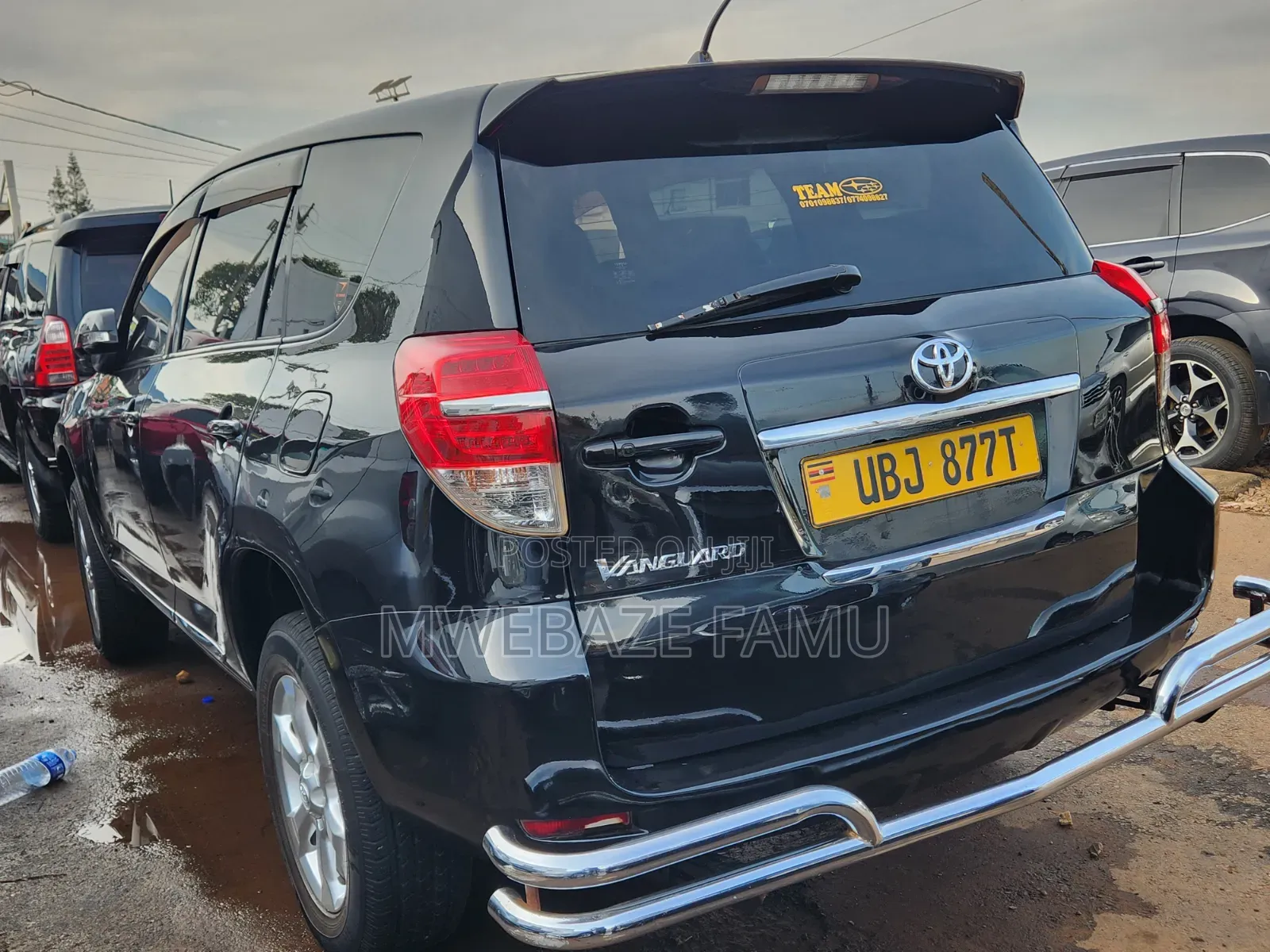Toyota Vanguard 2010 Black