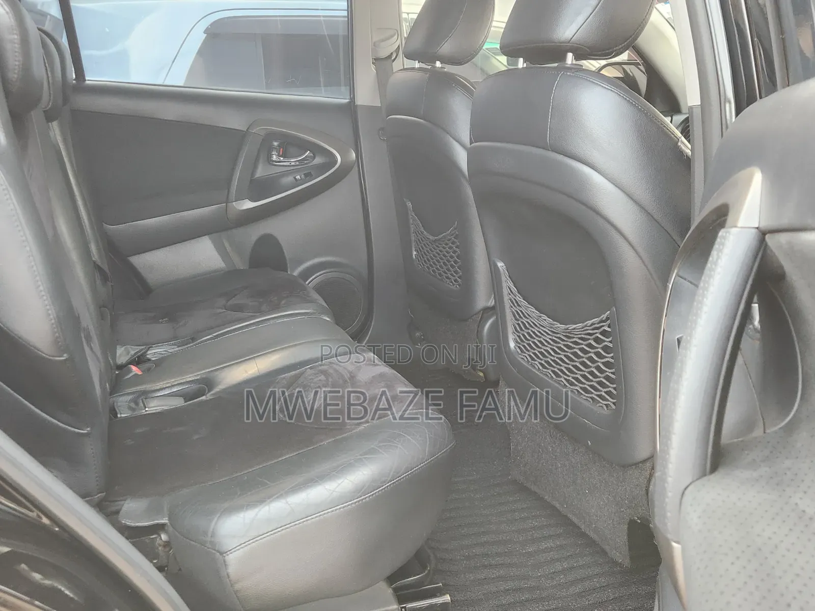 Toyota Vanguard 2010 Black