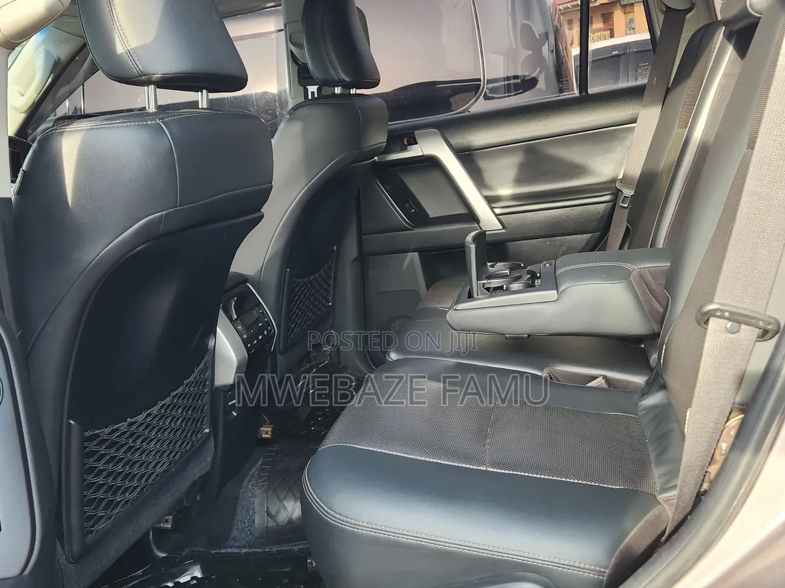 Toyota Land Cruiser Prado 2018 Gray