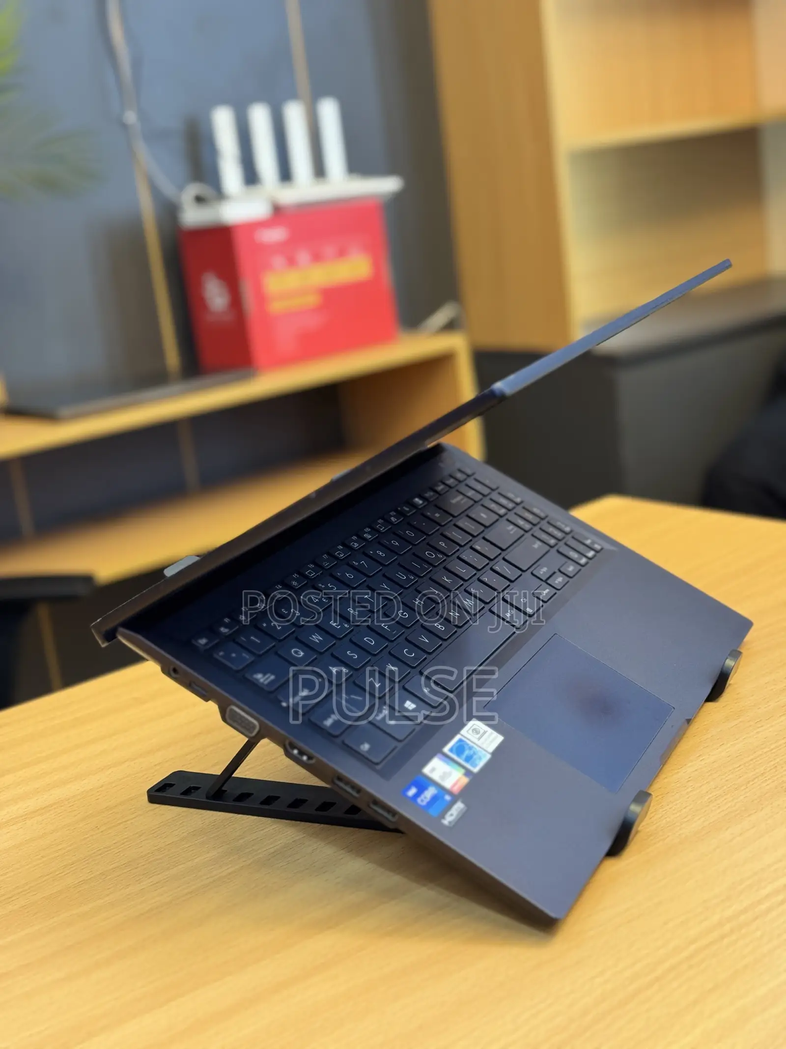 Laptop Asus ExpertBook B1 8GB Intel Core i5 SSD 256GB