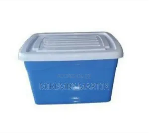 Multi-Purpose Plastic Storage Box With Secure Lid