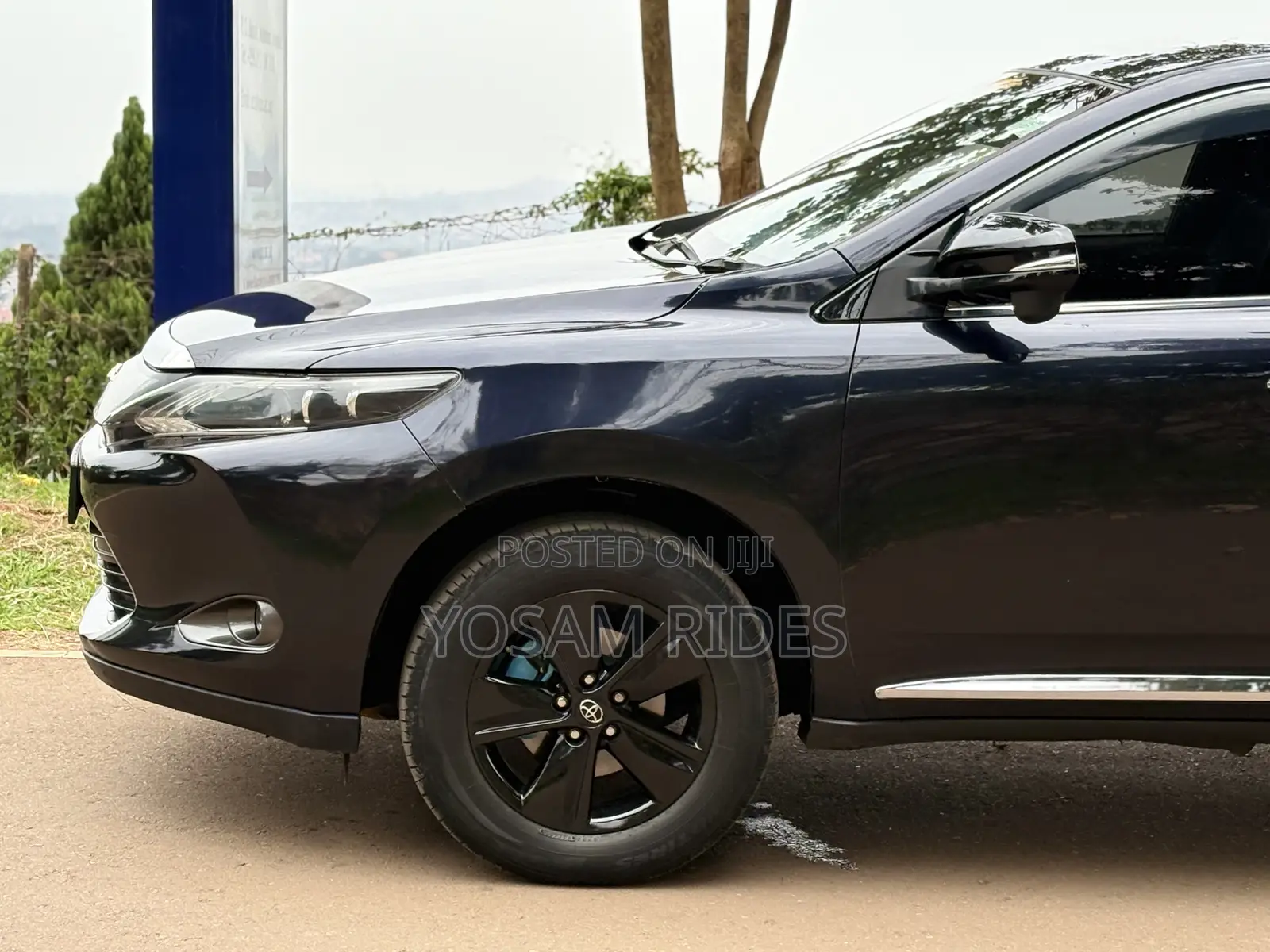 Toyota Harrier 2.0 2016